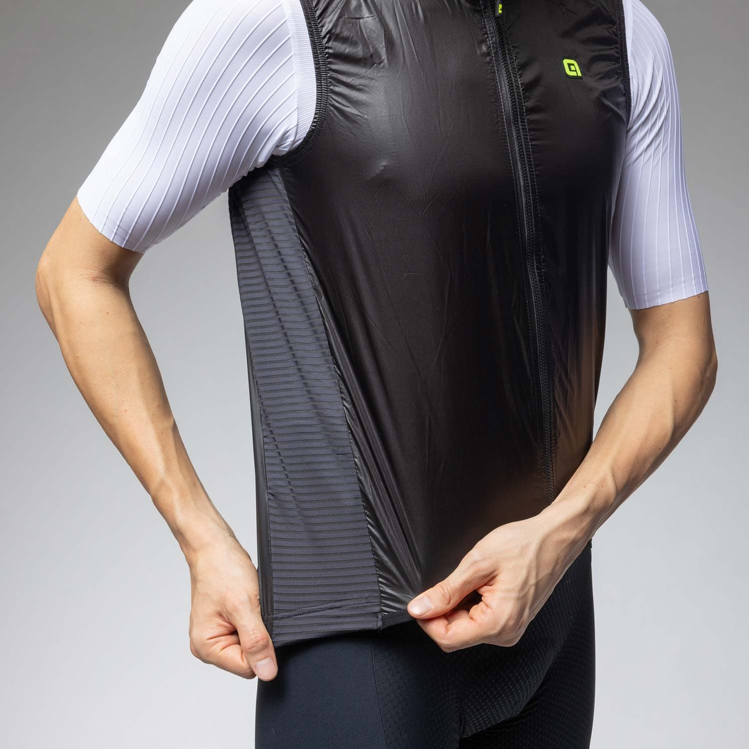 Ale Clothing Light Pack 2.0 Mens Gilet — detail view 4