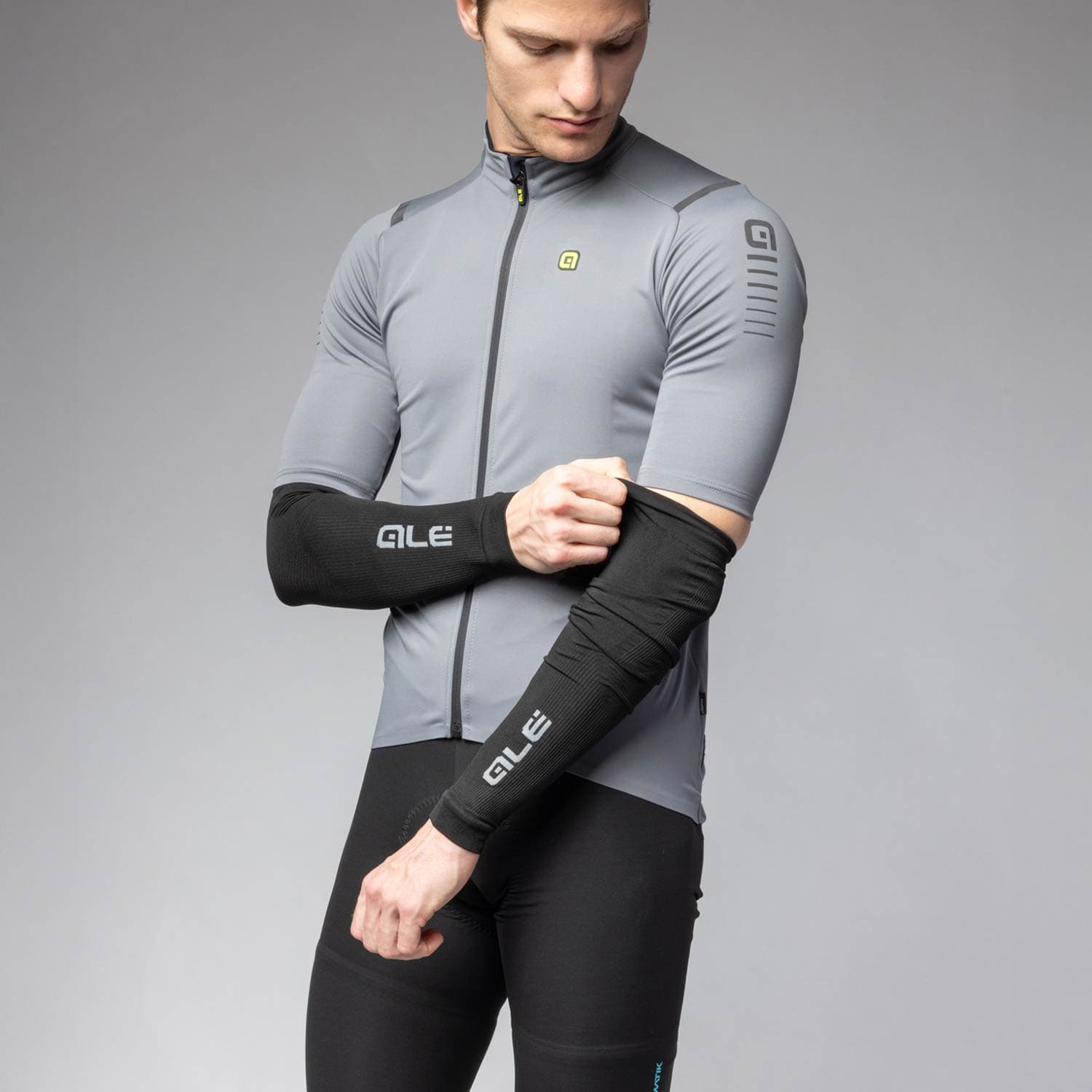 Ale Clothing Seamless Armwarmers — detail view 3