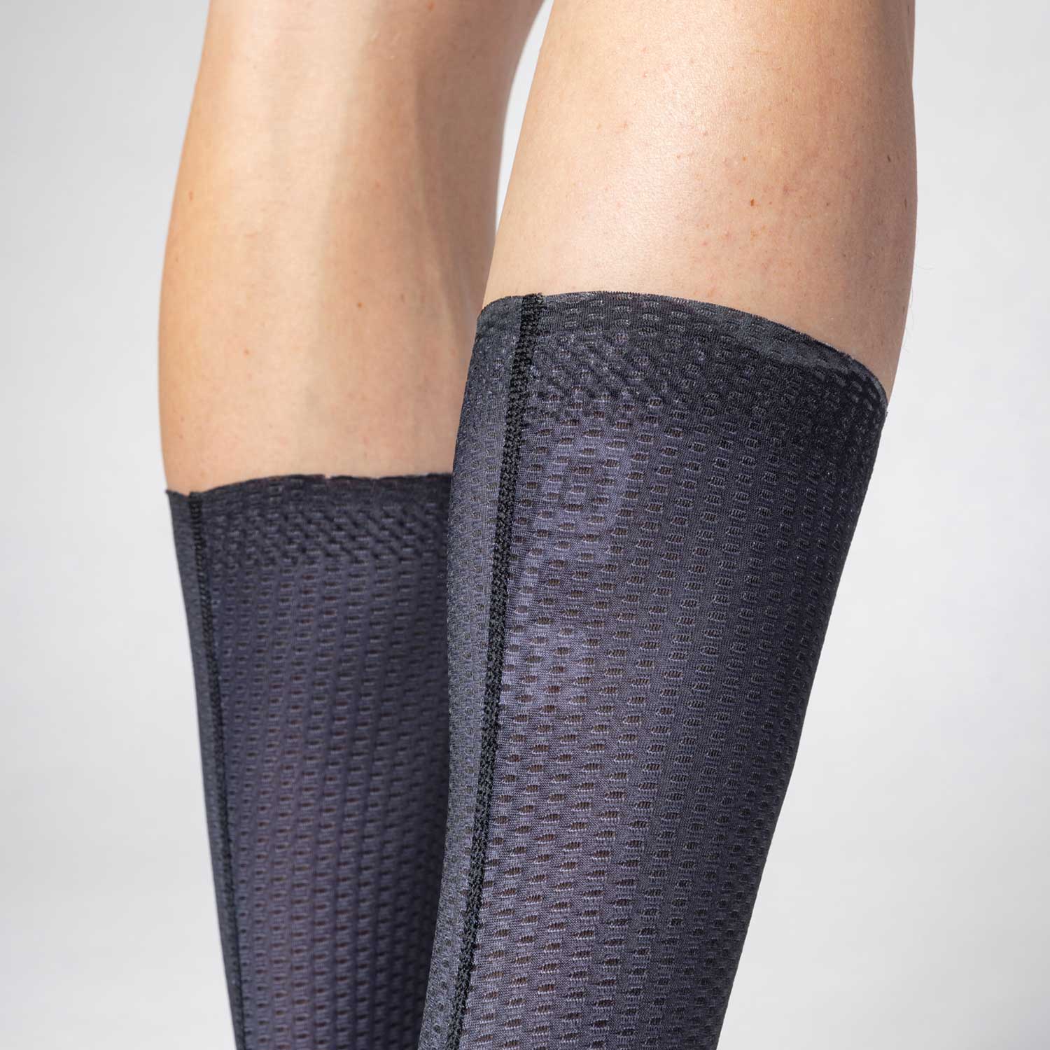 Ale Clothing Typhoon Q-Skin 21cm Socks — detail view 6