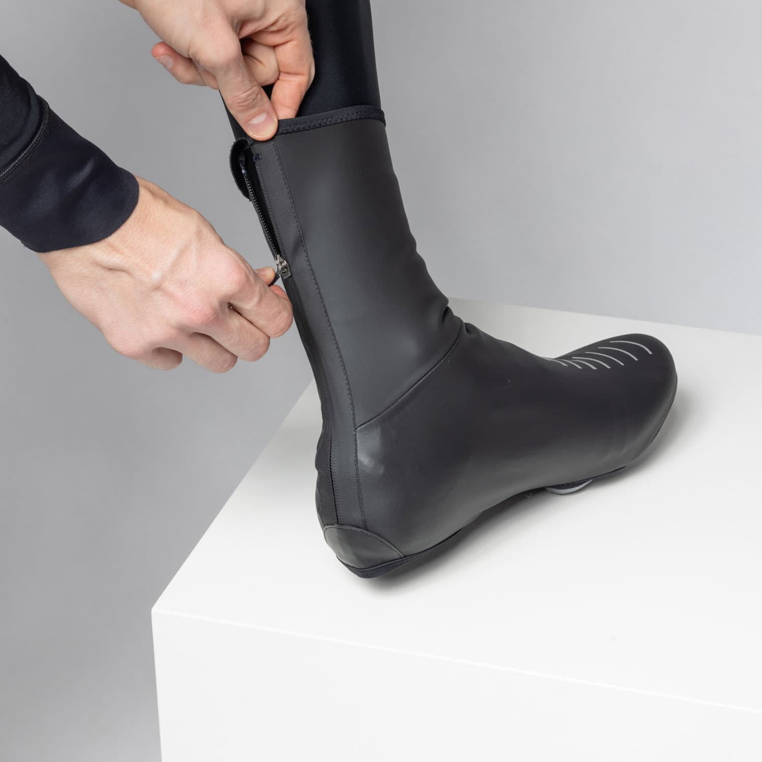 Ale Clothing Rain 2.0 Shoecovers — detail view 4