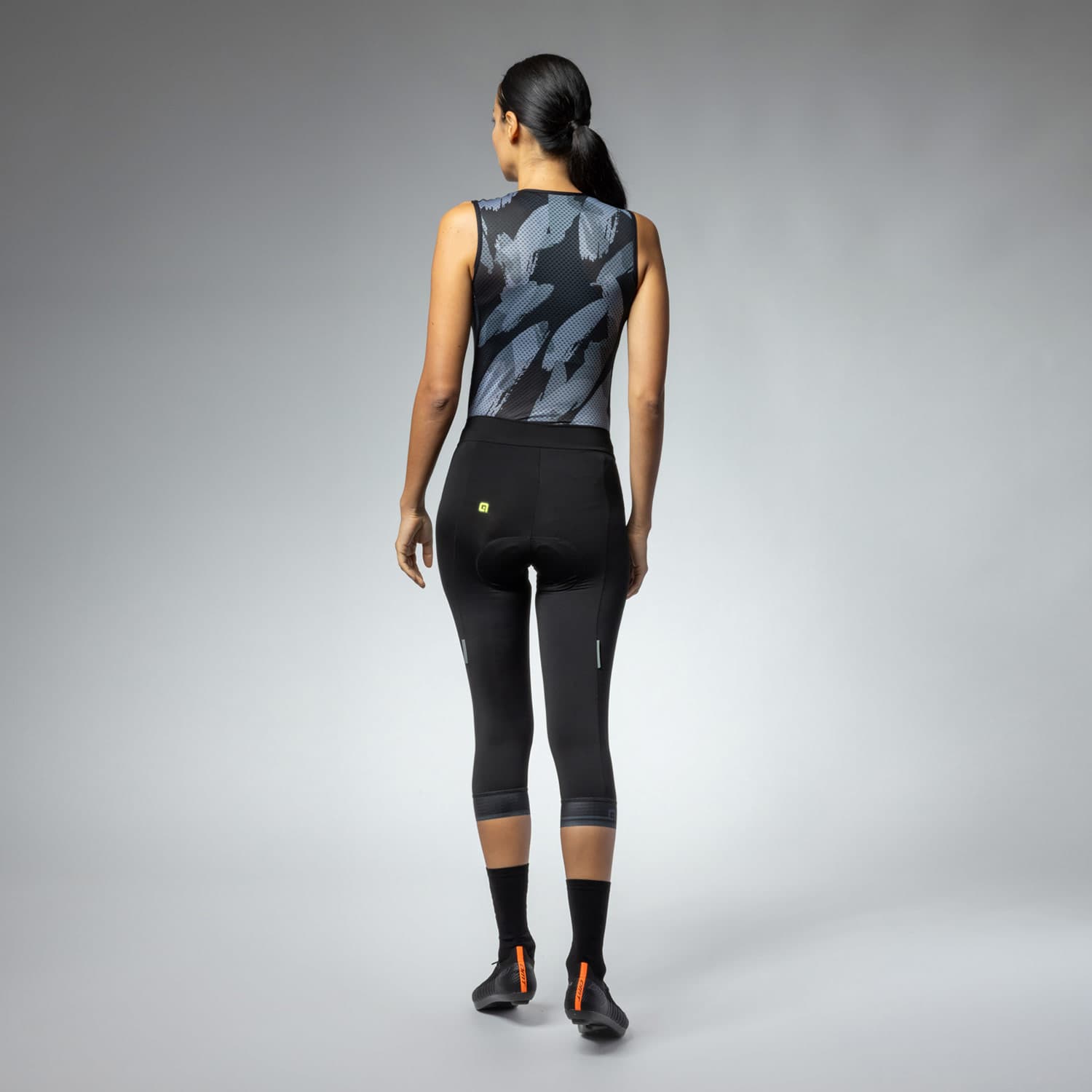 Ale Clothing Classico 3/4 Pragma Womens Shorts — detail view 2