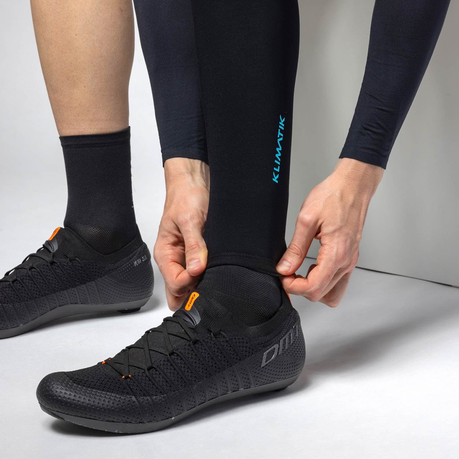Ale Clothing K-Atmo Klimatik Leg Warmers — detail view 3