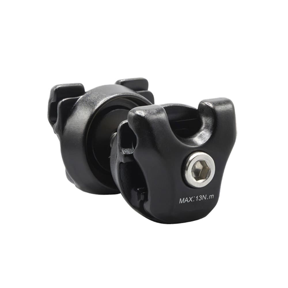 Basso Saddle Clamp Adaptors — detail view 2