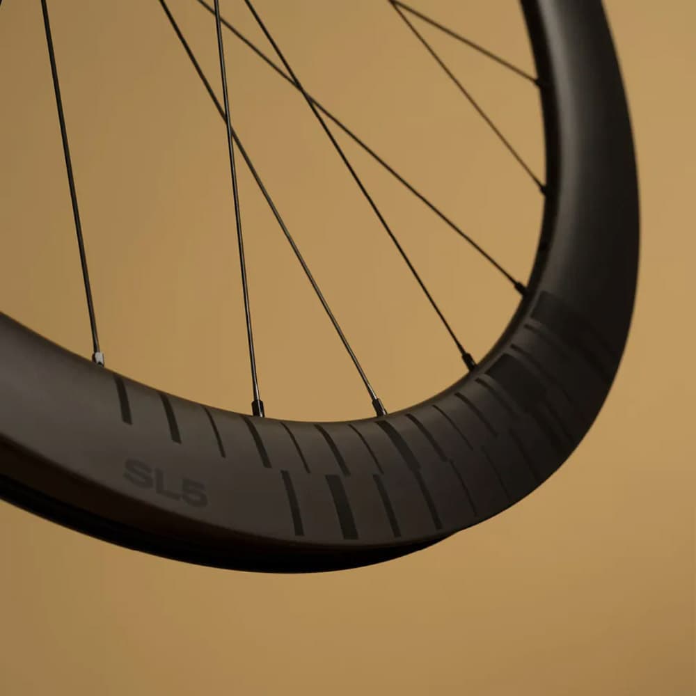 Deda Sl5 Carbon Disc Tubeless Wheels — detail view 7