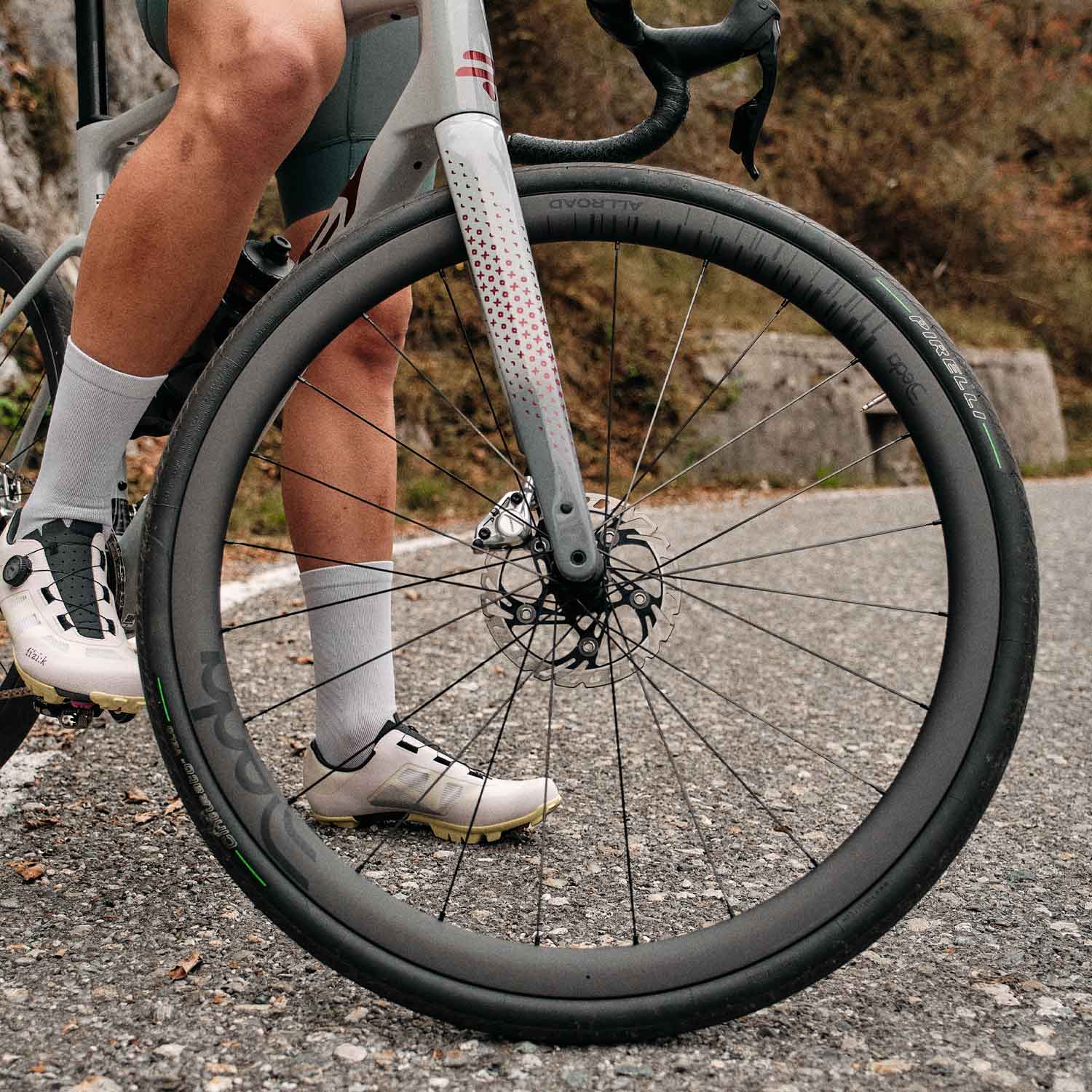 Deda Allroad Carbon Tubeless Ready Wheels — detail view 5