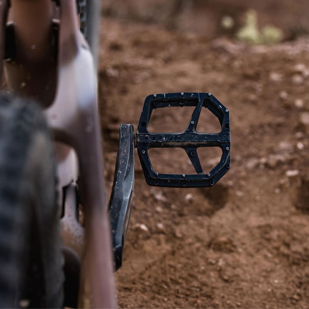 Look Trail Roc Plus Flat Black Pedals — detail view 4