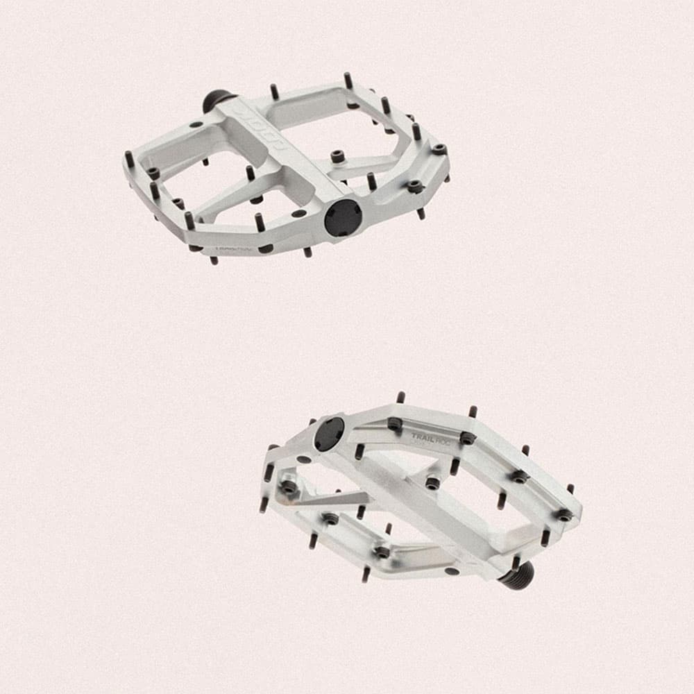 Look Trail Roc Plus Flat Silver Pedals — detail view 4