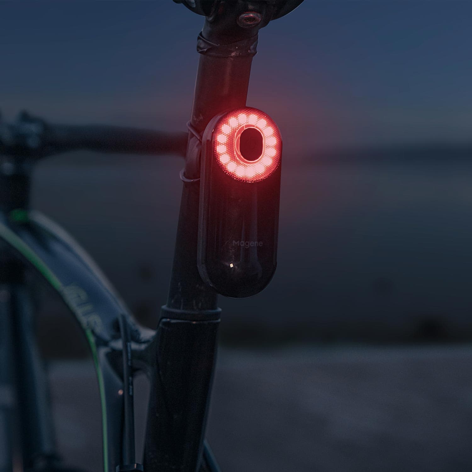 L508 Radar Tail Light thumbnail 8