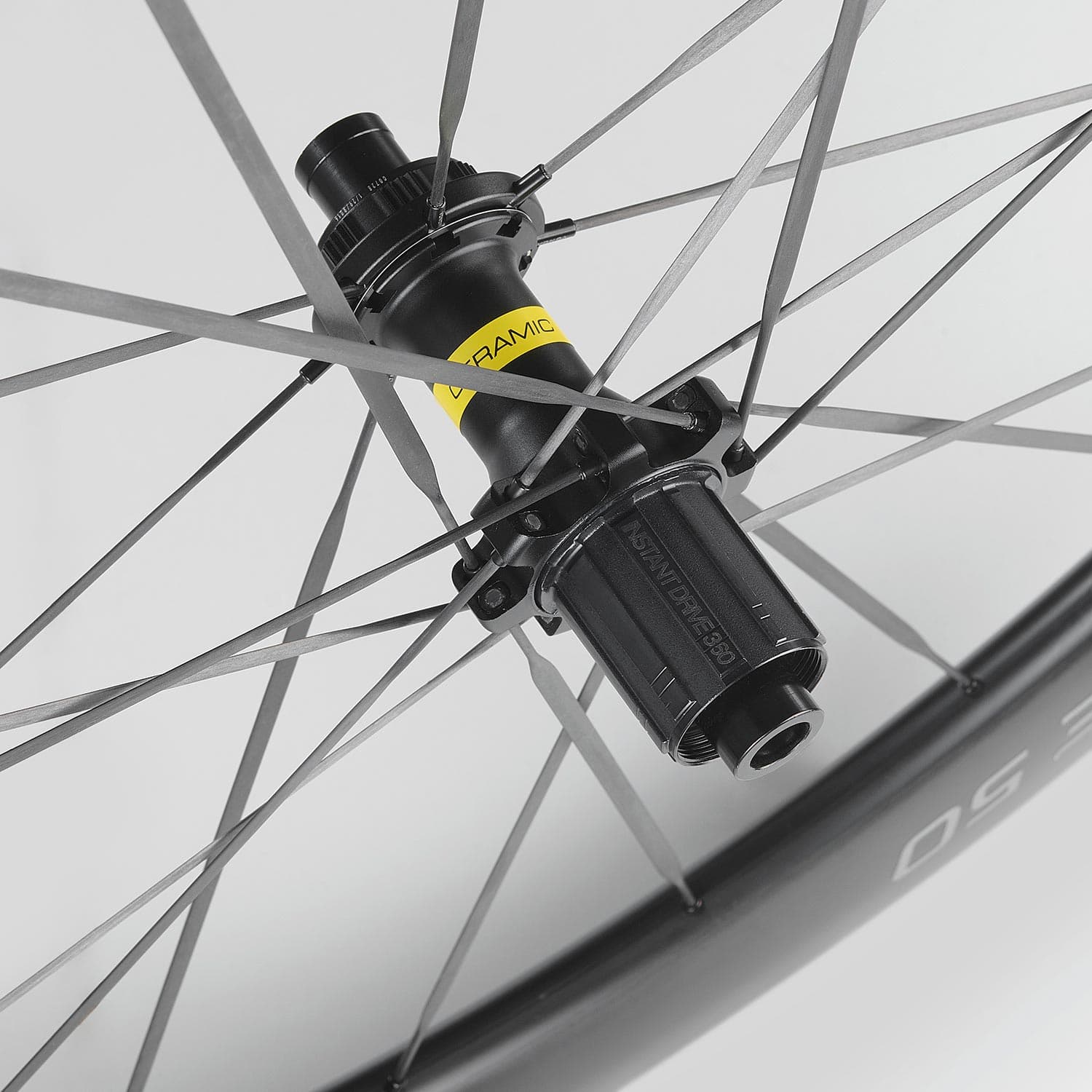 Mavic Comete 50 Ceramic Disc Wheels — detail view 5