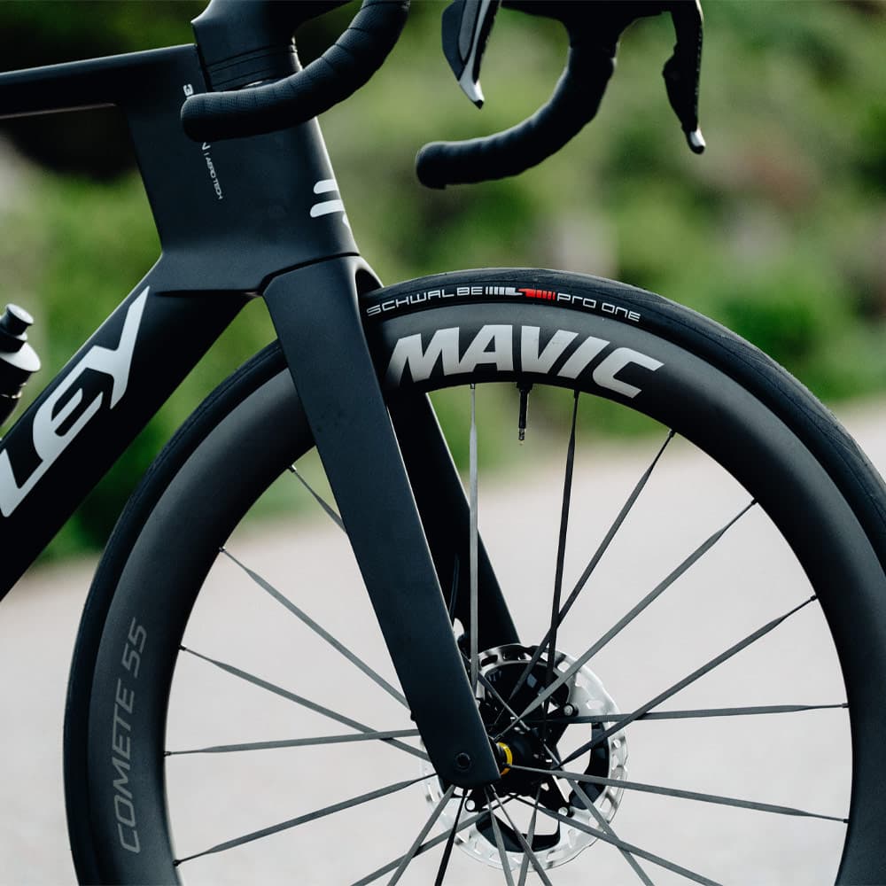 Mavic Comete 55 Ceramic Disc Wheels — detail view 7