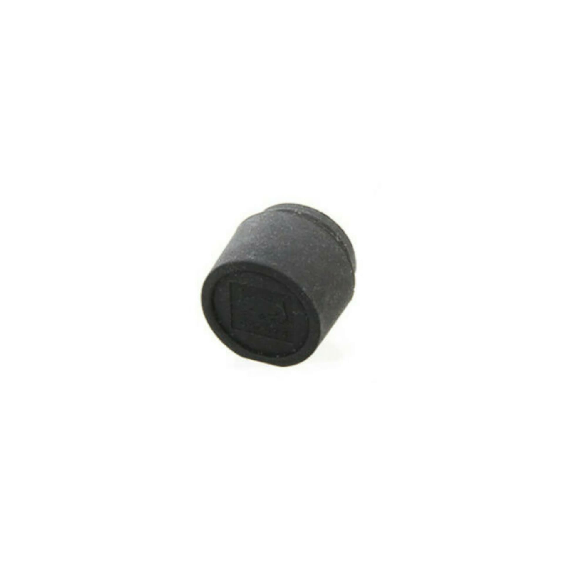 Cateye Volt 80XC / 100XC USB Cap — product photo