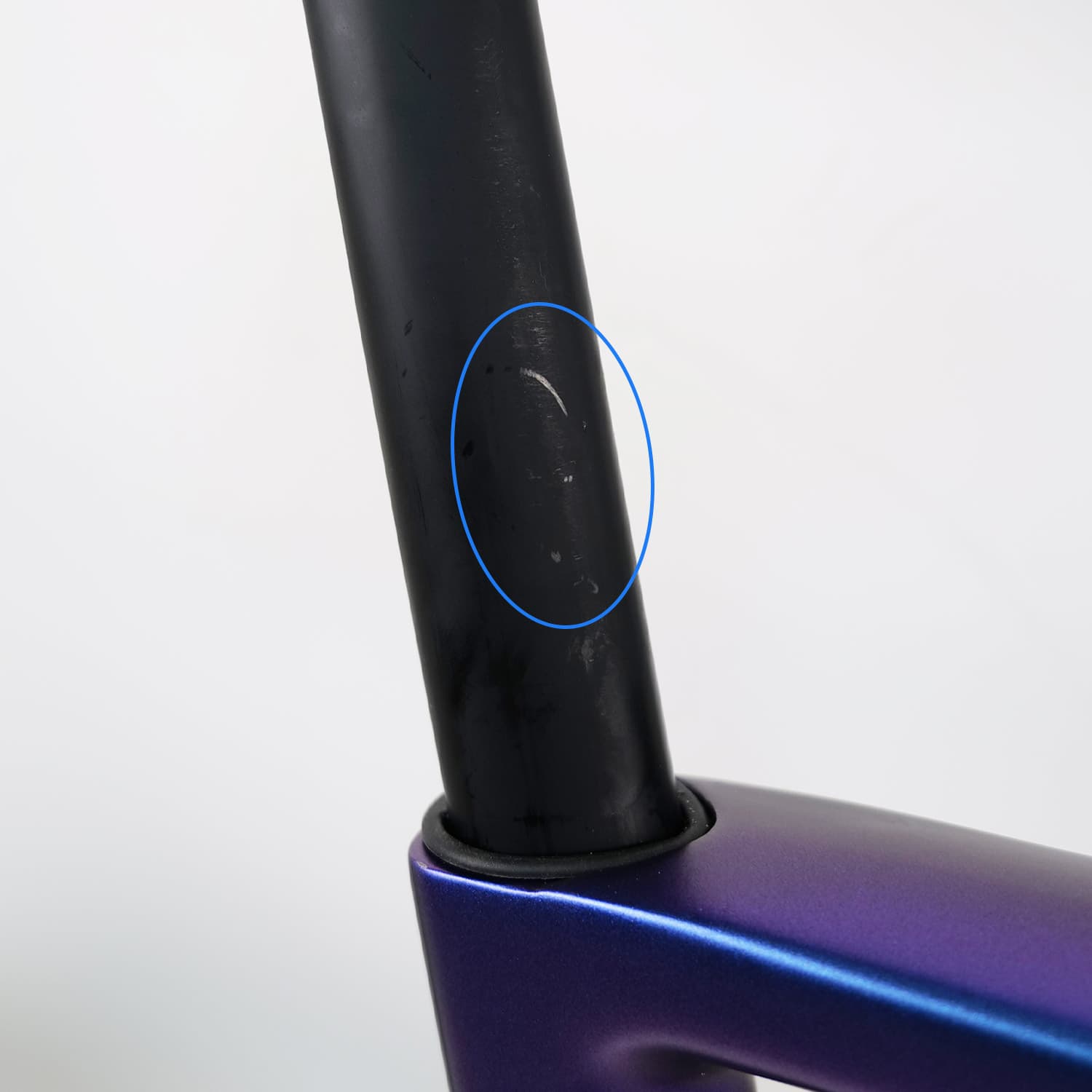 Basso Astra Chorus Black/Blue Medium Ex Demo — riding on UK trails and lanes