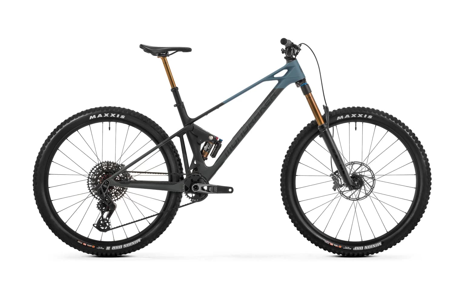 Mondraker Raze Carbon Rr — riding on UK trails and lanes