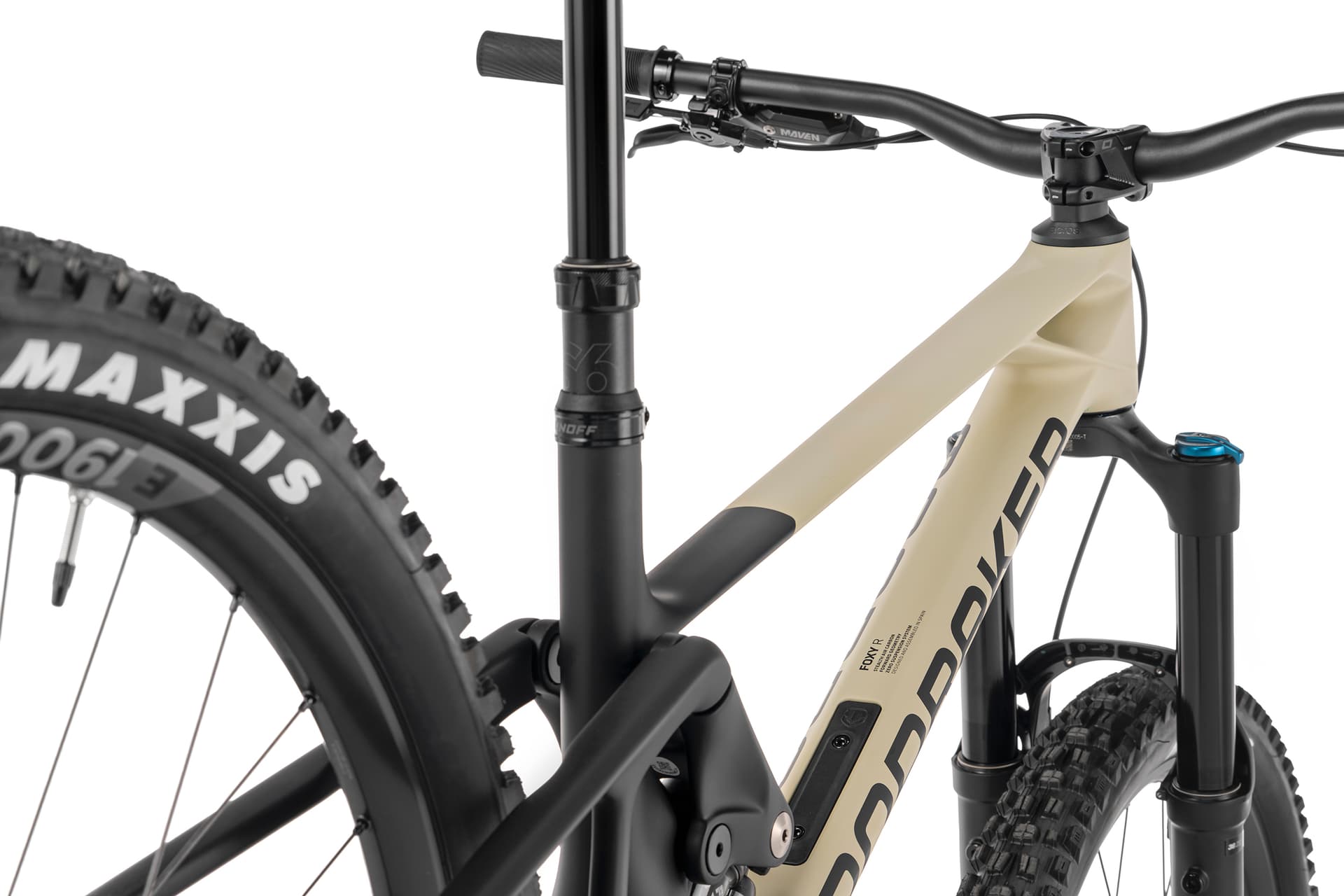 Mondraker Foxy Carbon R — riding on UK trails and lanes